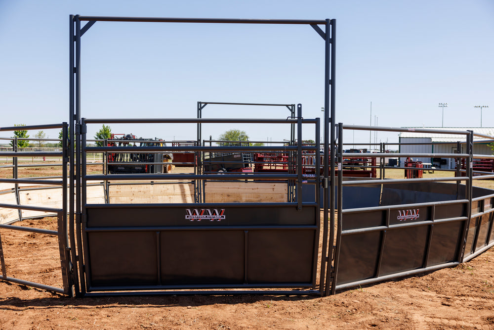HORSE ROUND PENS